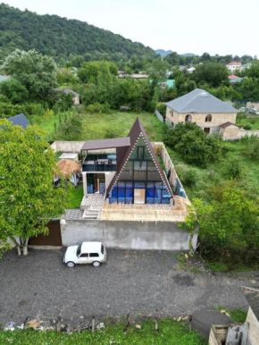 Everest House Gabala